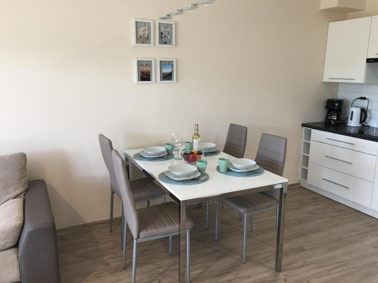 Apartament Malinowy Pogorzelica Погожелица Экстерьер фото